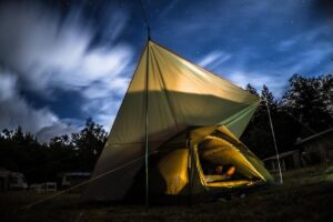 Read more about the article How to Blackout a Tent: 7 Ways That Work